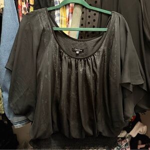 Onyx Nite Gray Flutter Sleeve Blouse